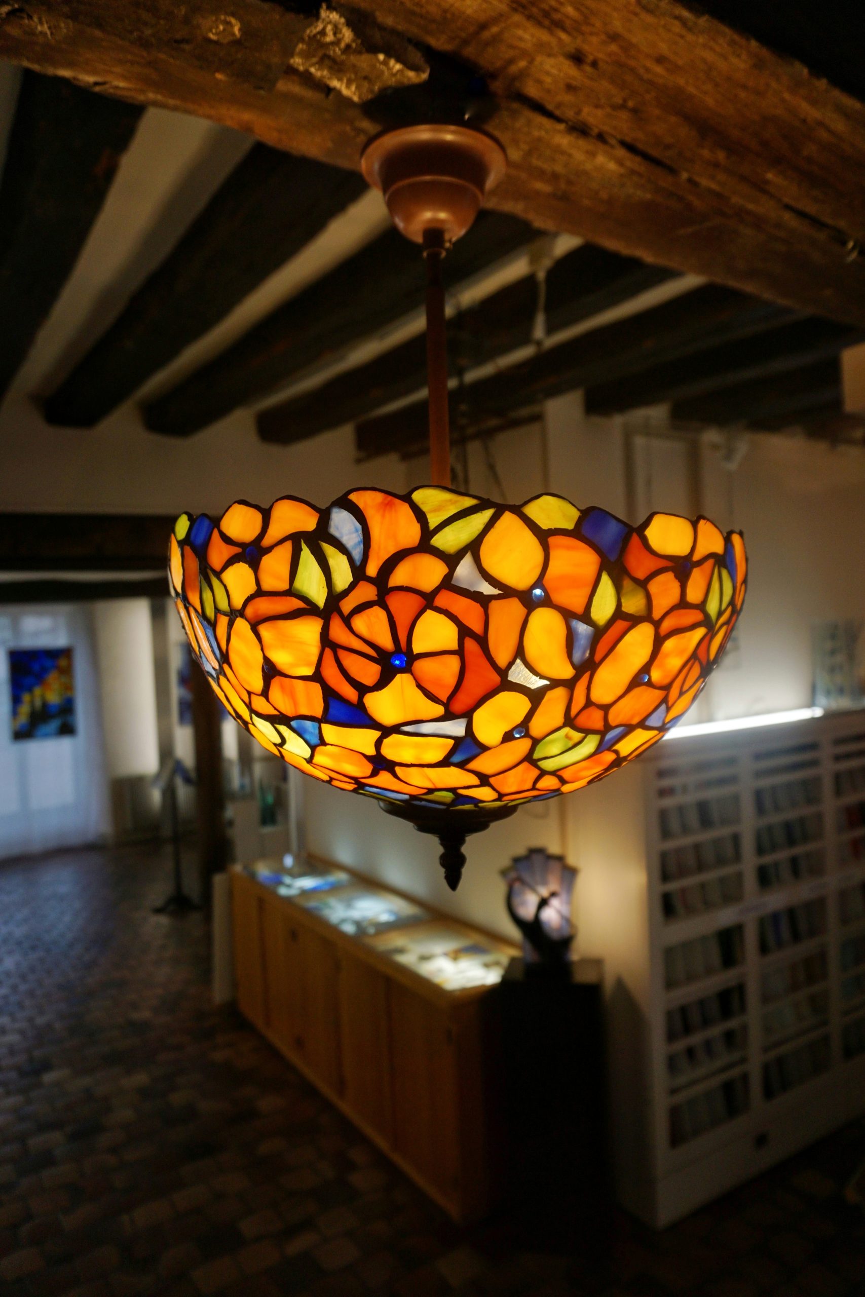 Lampe vitrail Palmettes - Tiffany - Galerie du Vitrail
